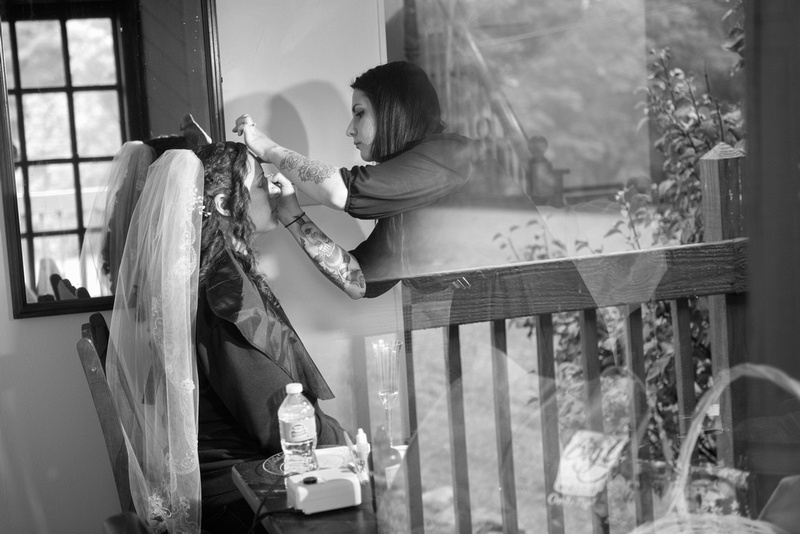 Karen makeup through window