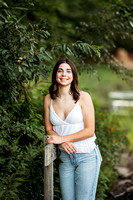 2024-08-22 Julianne Senior Proofs 568